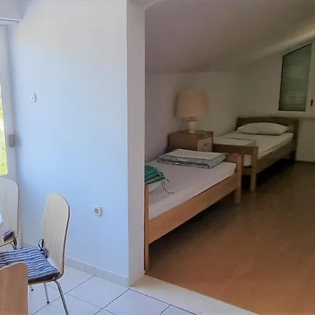 Apartman Cenan *